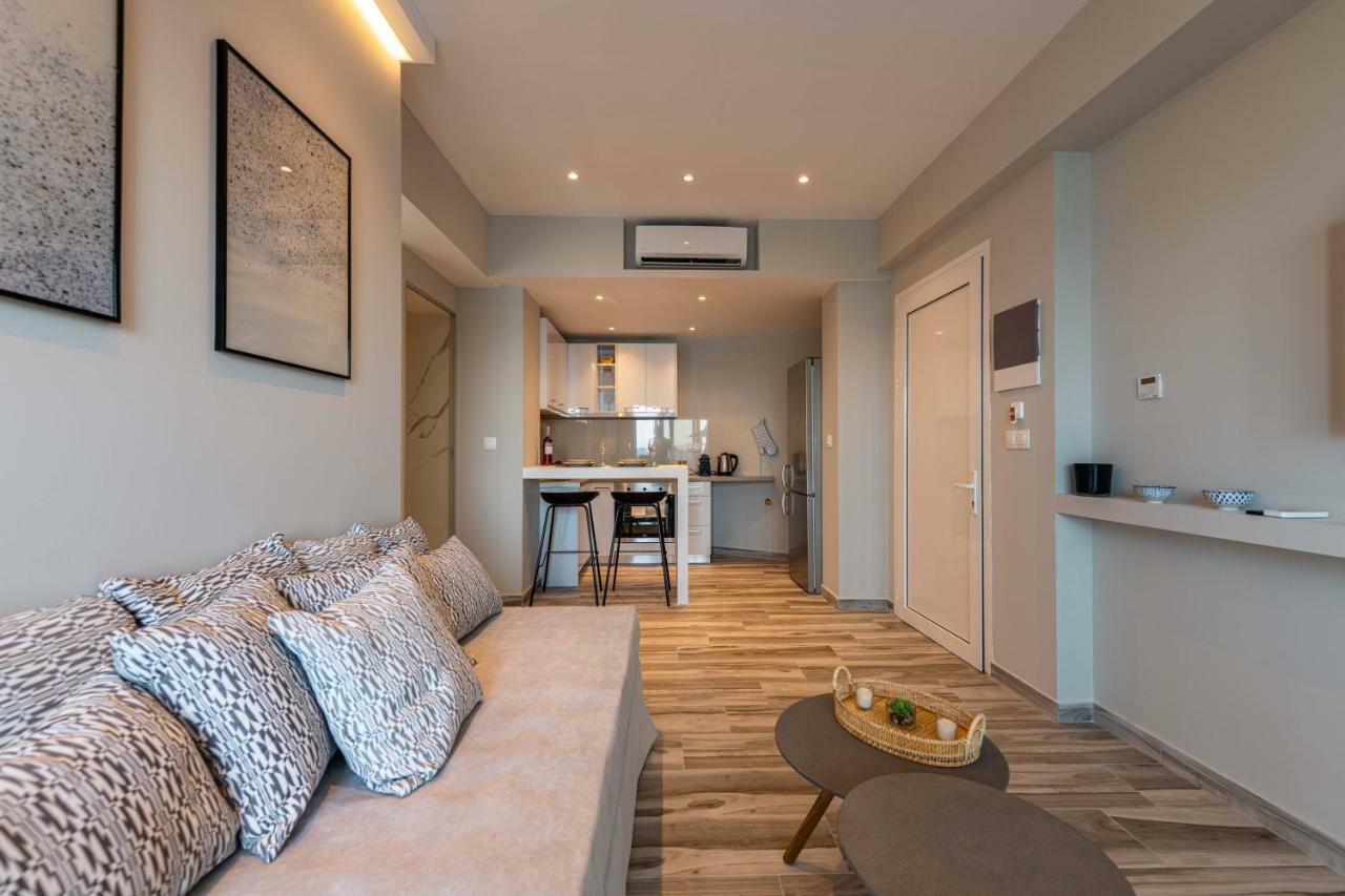 Valtes Luxurious Apartments Mpoukaris Exteriör bild