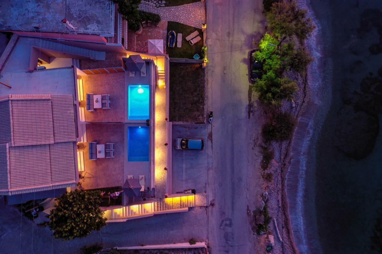 Valtes Luxurious Apartments Mpoukaris Exteriör bild
